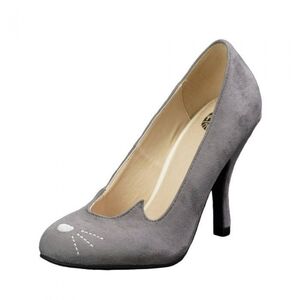 TUK Sophistikitty Gray Suede Cat Design Heels Sz 6